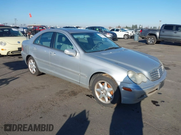 2001 Mercedes-Benz C 320 with VIN WDBRF64J41F033463, listed as a IAAI auction lot 38286733 with 236,726 mi miles and . Bid and sale history available at DreamBid. Image 1.