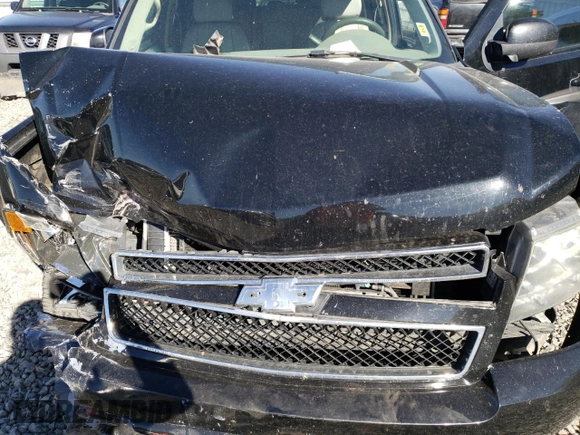 2007 Chevrolet Suburban LTZ with VIN 3GNFK16347G260054, listed as a Copart auction lot 70773884 with Not Provided miles and Salvage Title. Bid and sale history available at carsss.com. Image 12.