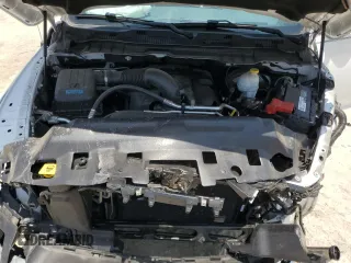 2018 Ram 1500 Big Horn z VIN 1C6RR7LT7JS254698, wystawiony jako Copart lot #57526965 z przebiegiem 46 700 mil mil oraz Szkoda całkowita • Salvage title. Historia ofert i sprzedaży dostępna na DreamBid. Obrazek 11.