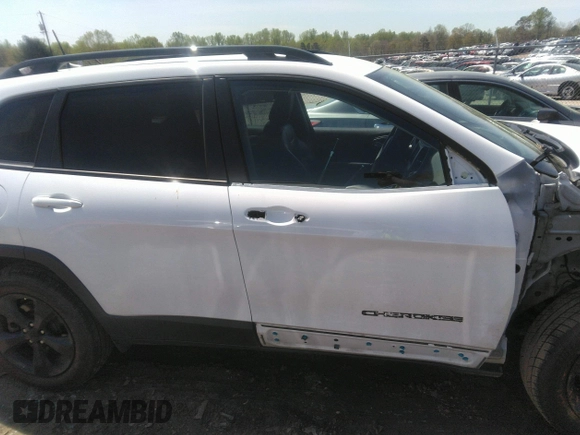 2021 Jeep Cherokee Altitude с VIN 1C4PJMLB2MD228158, выставлен на аукционе IAAI как лот 41936009 с пробегом 53 106 миль миль и . История ставок и продаж доступна на DreamBid. Изображение 13.