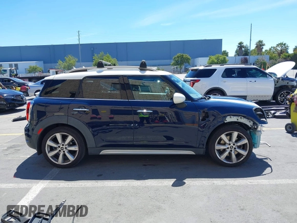 2017 MINI Countryman Cooper S z VIN WMZYT3C39H3D97769, wystawiony jako IAAI lot #42794779 z przebiegiem 126 880 mil mil oraz . Historia ofert i sprzedaży dostępna na DreamBid. Obrazek 14.