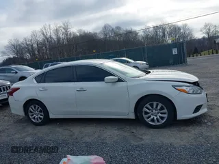 2018 Nissan Altima SV with VIN 1N4AL3APXJC283683, listed as a IAAI auction lot 41515458 with 141,937 mi miles and . Bid and sale history available at carsss.com. Image 13.