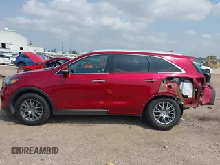 2019 Kia Sorento LX with VIN 5XYPG4A3XKG527468, listed as a IAAI auction lot 41904631 with 93,525 mi miles. Bid and sale history available at carsss.com. Image 15.