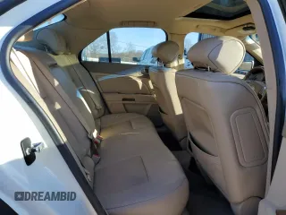 2010 Cadillac STS AWD z VIN 1G6DU6EV0A0101850, wystawiony jako Copart lot #83113264 z przebiegiem 103 491 mil mil oraz Szkoda całkowita • Salvage title. Historia ofert i sprzedaży dostępna na DreamBid. Obrazek 10.