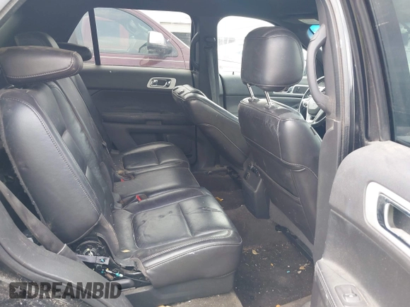 2013 Ford Explorer XLT z VIN 1FM5K7D90DGA55381, wystawiony jako IAAI lot #42194078 z przebiegiem 200 714 mil mil oraz . Historia ofert i sprzedaży dostępna na DreamBid. Obrazek 8.