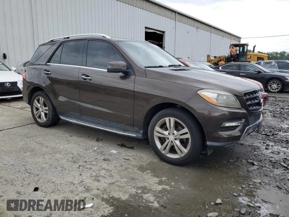 2013 Mercedes-Benz M 350 with VIN 4JGDA5HB3DA159723, listed as a Copart auction lot 64264105 with 135,422 mi miles and Clean title. Bid and sale history available at DreamBid. Image 4.