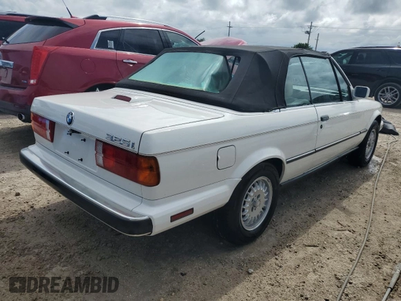 1990 BMW 3 Series z VIN WBABB2319LEC20795, wystawiony jako Copart lot #75079694 z przebiegiem 155 682 mil mil oraz Szkoda całkowita • Salvage title. Historia ofert i sprzedaży dostępna na DreamBid. Obrazek 3.