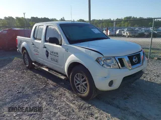 2016 Nissan Frontier SV z VIN 1N6AD0ER5GN752562, wystawiony jako IAAI lot #42007111 z przebiegiem 176 882 mil mil oraz . Historia ofert i sprzedaży dostępna na DreamBid. Obrazek 1.