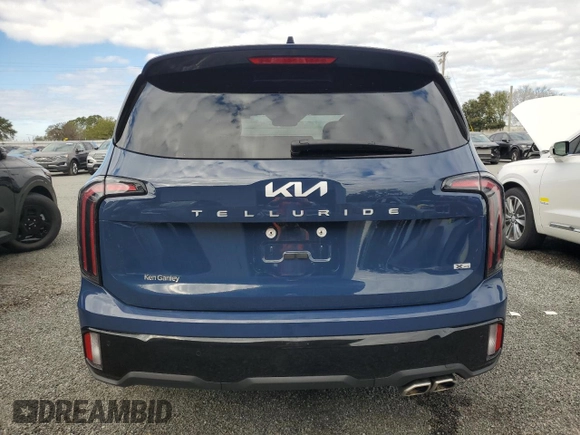 2024 Kia Telluride SX X-Line with VIN 5XYP5DGC7RG452025, listed as a Copart auction lot 81028764 with Not Provided miles and Salvage Title. Bid and sale history available at carsss.com. Image 6.
