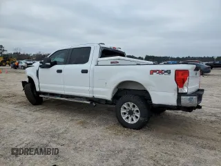 2022 Ford Super Duty F-250 SRW XL with VIN 1FT7W2B62NEG39923, listed as a Copart auction lot 45687495 with 73,648 mi miles and Salvage Title. Bid and sale history available at carsss.com. Image 2.