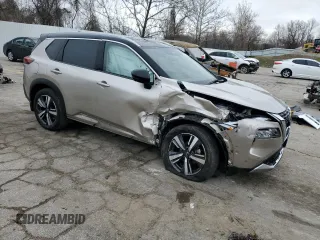 2022 Nissan Rogue Platinum with VIN JN8BT3DD6NW275508, listed as a Copart auction lot 83895774 with 29,508 mi miles and Salvage Title. Bid and sale history available at carsss.com. Image 4.