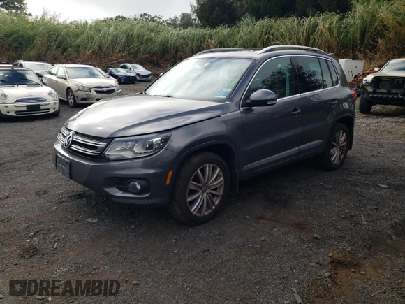 2016 Volkswagen Tiguan R-Line with VIN WVGBV7AX1GW548543, listed as a Copart auction lot 86662094 with 100,936 mi miles and Salvage Title. Bid and sale history available at DreamBid. Image 1.