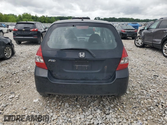 2008 Honda Fit with VIN JHMGD384X8S068090, listed as a Copart auction lot 61133985 with 177,729 mi miles and Clean title. Bid and sale history available at DreamBid. Image 6.