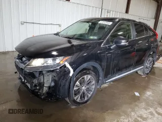 2018 Mitsubishi Eclipse Cross SE z VIN JA4AT5AAXJZ043929, wystawiony jako Copart lot #57512045 z przebiegiem 82 296 mil mil oraz Szkody całkowita. Historia ofert i sprzedaży dostępna na DreamBid. Obrazek 1.