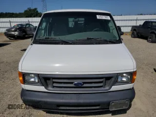2006 Ford Econoline Cargo with VIN 1FTRE14W76DB44255, listed as a Copart auction lot 54927385 with 208,158 mi miles and Clean Title. Bid and sale history available at carsss.com. Image 5.
