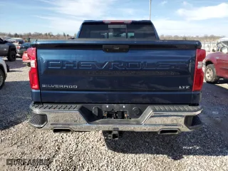 2019 Chevrolet Silverado 1500 LTZ with VIN 3GCUYGED2KG145876, listed as a Copart auction lot 46218695 with 103,132 mi miles and Salvage Title. Bid and sale history available at carsss.com. Image 6.