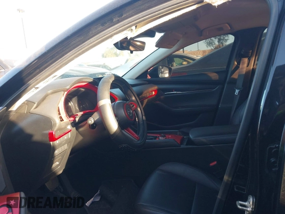 2019 Mazda 3 Select с VIN 3MZBPAAL9KM111551, выставлен на аукционе IAAI как лот 40725249 с пробегом 63 074 миль миль и . История ставок и продаж доступна на DreamBid. Изображение 5.