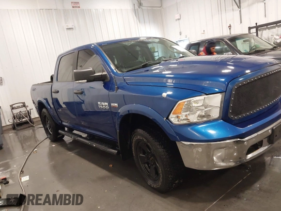2015 Ram 1500 Big Horn с VIN 1C6RR7LT4FS648005, выставлен на аукционе IAAI как лот 41503711 с пробегом 167 147 миль миль и . История ставок и продаж доступна на DreamBid. Изображение 14.