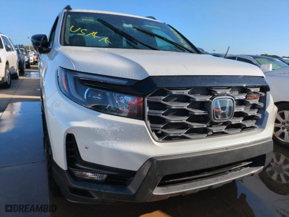 2024 Honda Passport TrailSport with VIN 5FNYF8H60RB002452, listed as a Copart auction lot 74964774 with 0 mi miles and Non Repairable. Bid and sale history available at carsss.com. Image 5.