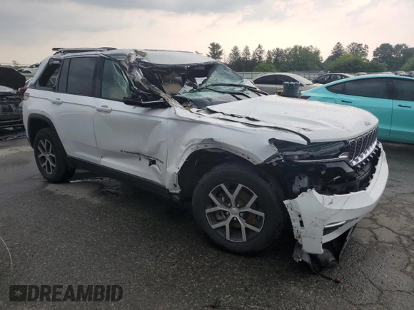 2023 Jeep Grand Cherokee Limited with VIN 1C4RJHBG8PC580782, listed as a Copart auction lot 59262215 with Not provided miles and Salvage title. Bid and sale history available at DreamBid. Image 4.