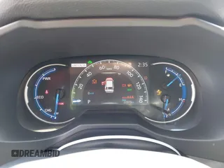 2024 Toyota RAV4 Hybrid XLE Premium with VIN 2T3B6RFV5RW058841, listed as a IAAI auction lot 41992425 with 22,073 mi miles and . Bid and sale history available at DreamBid. Image 7.