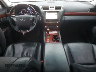 2012 Lexus LS 460 L z VIN JTHDL5EF6C5004160, wystawiony jako Copart lot #43017625 z przebiegiem 132 874 mil mil oraz Szkoda całkowita • Salvage title. Historia ofert i sprzedaży dostępna na DreamBid. Obrazek 8.