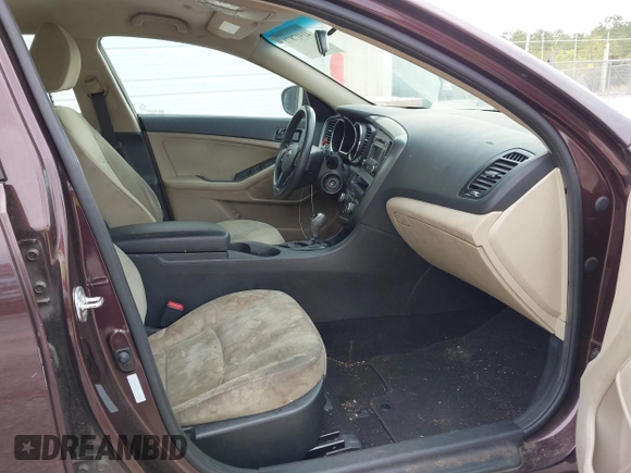 2013 Kia Optima LX with VIN 5XXGM4A73DG234806, listed as a IAAI auction lot 41917871 with 219,058 mi miles. Bid and sale history available at carsss.com. Image 5.