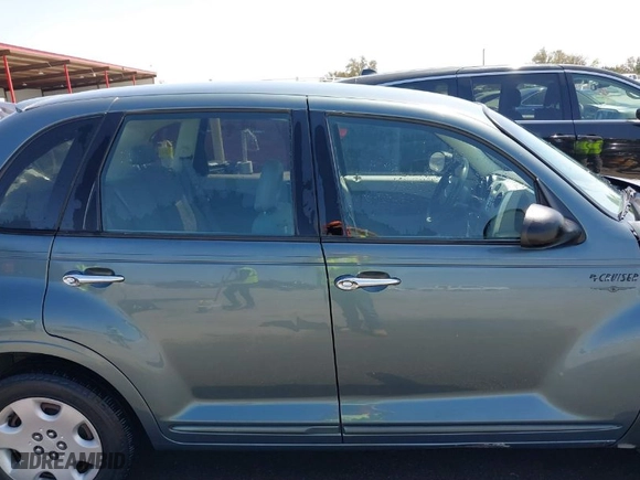 2006 Chrysler PT Cruiser Touring with VIN 3A4FY58BX6T356659, listed as a IAAI auction lot 41868154 with 69,061 mi miles. Bid and sale history available at carsss.com. Image 13.