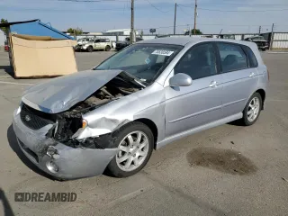2006 Kia Spectra with VIN KNAFE161965272850, listed as a Copart auction lot 75538594 with 80,284 mi miles and Salvage Title. Bid and sale history available at carsss.com. Image 1.