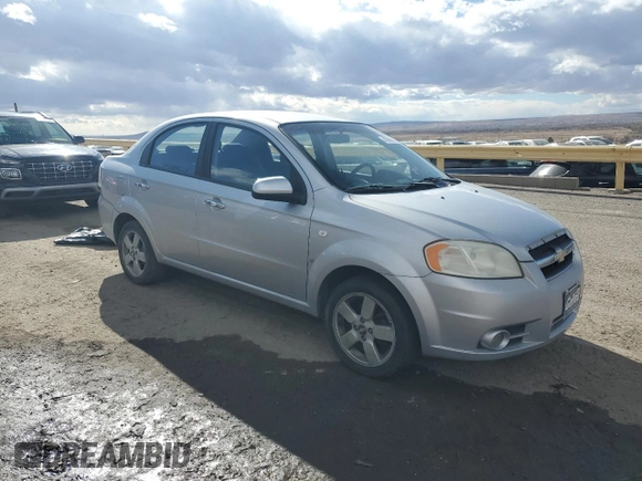 2008 Chevrolet Aveo LT with VIN KL1TG56658B261388, listed as a Copart auction lot 45560525 with 104,915 mi miles and Salvage title. Bid and sale history available at DreamBid. Image 4.