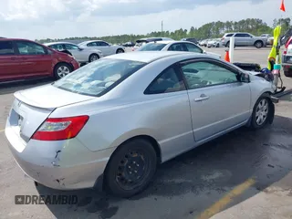 2010 Honda Civic Cpe LX with VIN 2HGFG1B68AH530485, listed as a IAAI auction lot 41907809 with 275,653 mi miles. Bid and sale history available at carsss.com. Image 4.