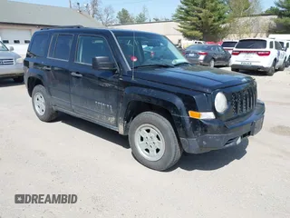 2012 Jeep Patriot Sport with VIN 1C4NJRBB3CD599477, listed as a IAAI auction lot 42147528 with 144,269 mi miles. Bid and sale history available at carsss.com. Image 1.