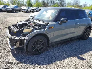 2014 MINI Hardtop with VIN WMWXM5C53ET934213, listed as a Copart auction lot 53663755 with 112,975 mi miles and Clean Title. Bid and sale history available at DreamBid. Image 1.