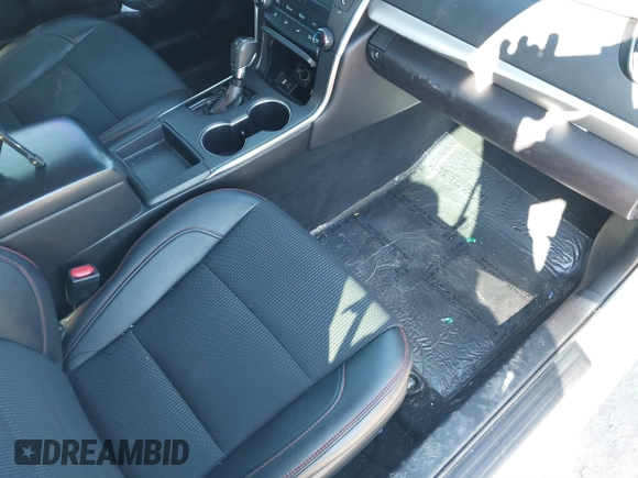 2017 Toyota Camry XLE with VIN 4T1BF1FK4HU701081, listed as a IAAI auction lot 41576380 with 75,426 mi miles. Bid and sale history available at carsss.com. Image 5.
