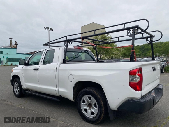 2016 Toyota Tundra SR z VIN 5TFRM5F18GX095787, wystawiony jako Copart lot #58425245 z przebiegiem 227 425 mil mil oraz Czysty tytuł • Clean title. Historia ofert i sprzedaży dostępna na DreamBid. Obrazek 3.