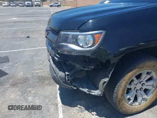 2019 Chevrolet Colorado 2WD LT z VIN 1GCGSCEA0K1105615, wystawiony jako IAAI lot #42279569 z przebiegiem 178 329 mil mil oraz . Historia ofert i sprzedaży dostępna na DreamBid. Obrazek 6.