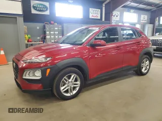 2021 Hyundai Kona SE z VIN KM8K1CAA2MU711353, wystawiony jako Copart lot #58002155 z przebiegiem 131 963 mil mil oraz Tytuł czysty. Historia ofert i sprzedaży dostępna na DreamBid. Obrazek 1.