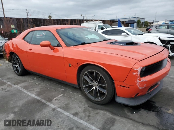 2016 Dodge Challenger R/T Scat Pack z VIN 2C3CDZFJXGH351790, wystawiony jako Copart lot #50971925 z przebiegiem 69 129 mil mil oraz Szkody całkowita. Historia ofert i sprzedaży dostępna na DreamBid. Obrazek 4.