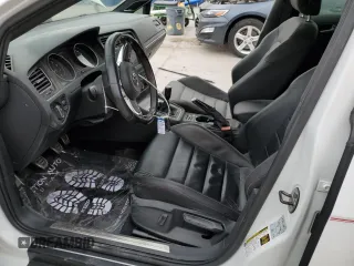 2016 Volkswagen GTI S z VIN 3VW5T7AU5GM044443, wystawiony jako Copart lot #48738175 z przebiegiem 43 086 mil mil oraz Szkoda całkowita • Salvage title. Historia ofert i sprzedaży dostępna na DreamBid. Obrazek 7.