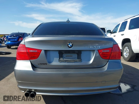 2011 BMW 3 Series 328i with VIN WBAPH7C52BE131134, listed as a IAAI auction lot 42114364 with 145,956 mi miles and . Bid and sale history available at carsss.com. Image 17.