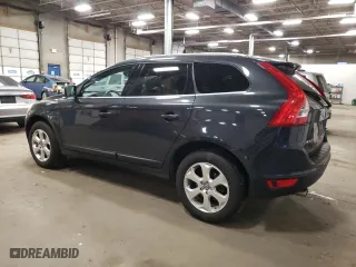 2013 Volvo XC60 3.2L with VIN YV4952DZ9D2379939, listed as a Copart auction lot 83321194 with 142,027 mi miles and Clean Title. Bid and sale history available at carsss.com. Image 2.