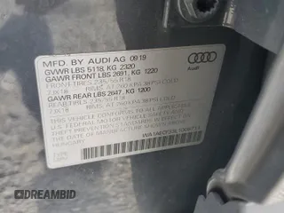 2020 Audi Q3 Premium z VIN WA1AECF33L1008711, wystawiony jako Copart lot #53907995 z przebiegiem 64 411 mil mil oraz Szkoda całkowita • Salvage title. Historia ofert i sprzedaży dostępna na DreamBid. Obrazek 13.