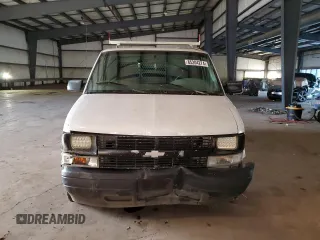 2000 Chevrolet Astro Cargo Van with VIN 1GCDM19W6YB169121, listed as a Copart auction lot 85204274 with 211,783 mi miles and Salvage Title. Bid and sale history available at carsss.com. Image 5.