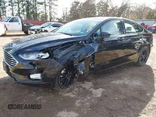2020 Ford Fusion SE with VIN 3FA6P0HD9LR227405, listed as a IAAI auction lot 41724391 with 51,575 mi miles. Bid and sale history available at carsss.com. Image 17.