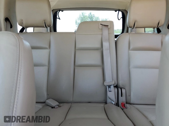 2010 Mercury Mountaineer Premier z VIN 4M2EN4J85AUJ03857, wystawiony jako Copart lot #56787845 z przebiegiem 215 256 mil mil oraz Szkody całkowita. Historia ofert i sprzedaży dostępna na DreamBid. Obrazek 10.