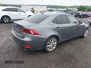 2015 Lexus IS 250 with VIN JTHCF1D22F5026686, listed as a IAAI auction lot 42267098 with 136,541 mi miles and . Bid and sale history available at DreamBid. Image 4.