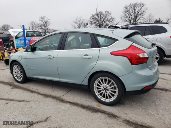 2013 Ford Focus Electric with VIN 1FADP3R46DL146756, listed as a Copart auction lot 43419335 with 57,142 mi miles and Salvage Title. Bid and sale history available at carsss.com. Image 2.