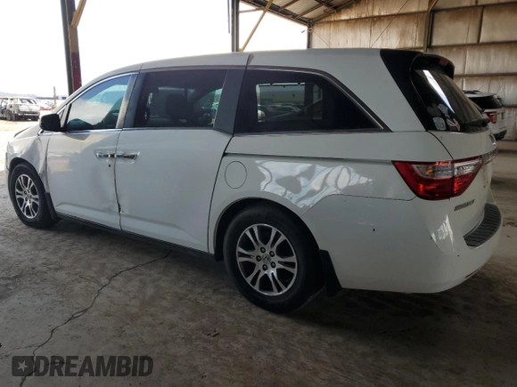 2013 Honda Odyssey EX-L with VIN 5FNRL5H61DB072367, listed as a Copart auction lot 56363435 with 137,513 mi miles and Clean Title. Bid and sale history available at DreamBid. Image 2.