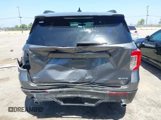 2022 Ford Explorer XLT z VIN 1FMSK8DHXNGB42738, wystawiony jako IAAI lot #42215614 z przebiegiem 39 164 mil mil oraz . Historia ofert i sprzedaży dostępna na DreamBid. Obrazek 16.