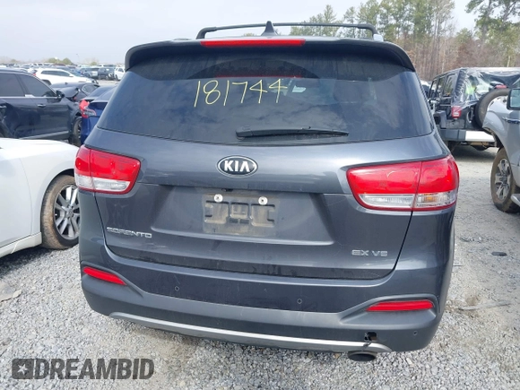 2017 Kia Sorento EX V6 with VIN 5XYPH4A54HG187743, listed as a IAAI auction lot 41490227 with 208,553 mi miles. Bid and sale history available at carsss.com. Image 16.